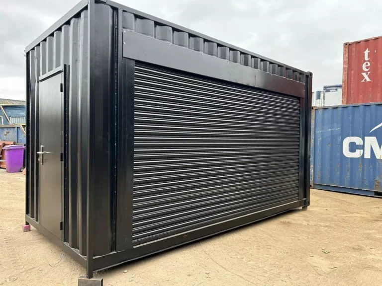 16ft Storage Container with Roller Door